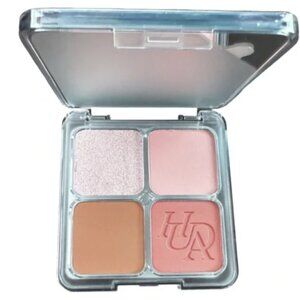 HUDA BEAUTY Blush Filter Pallet “Toasty Peach” NEW